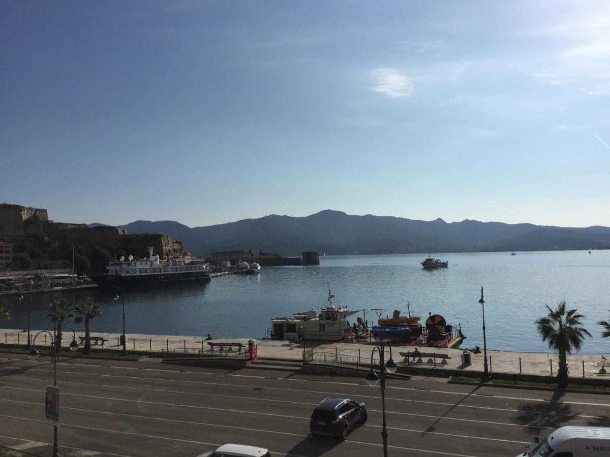 Seafront Apartment Portoferraio Exterior foto
